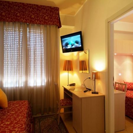 Hotel Mimosa Беллария-Иджеа-Марина Экстерьер фото