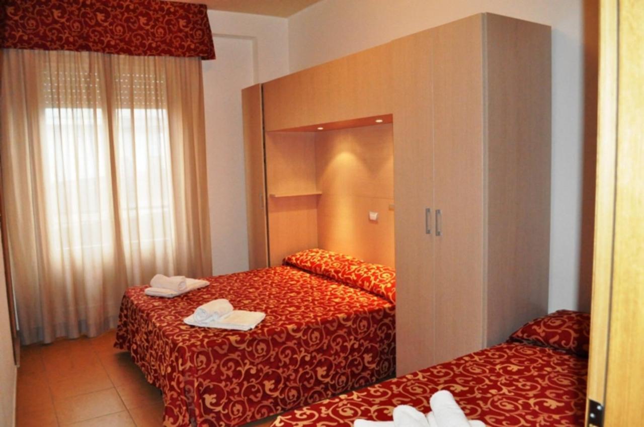 Hotel Mimosa Беллария-Иджеа-Марина Номер фото