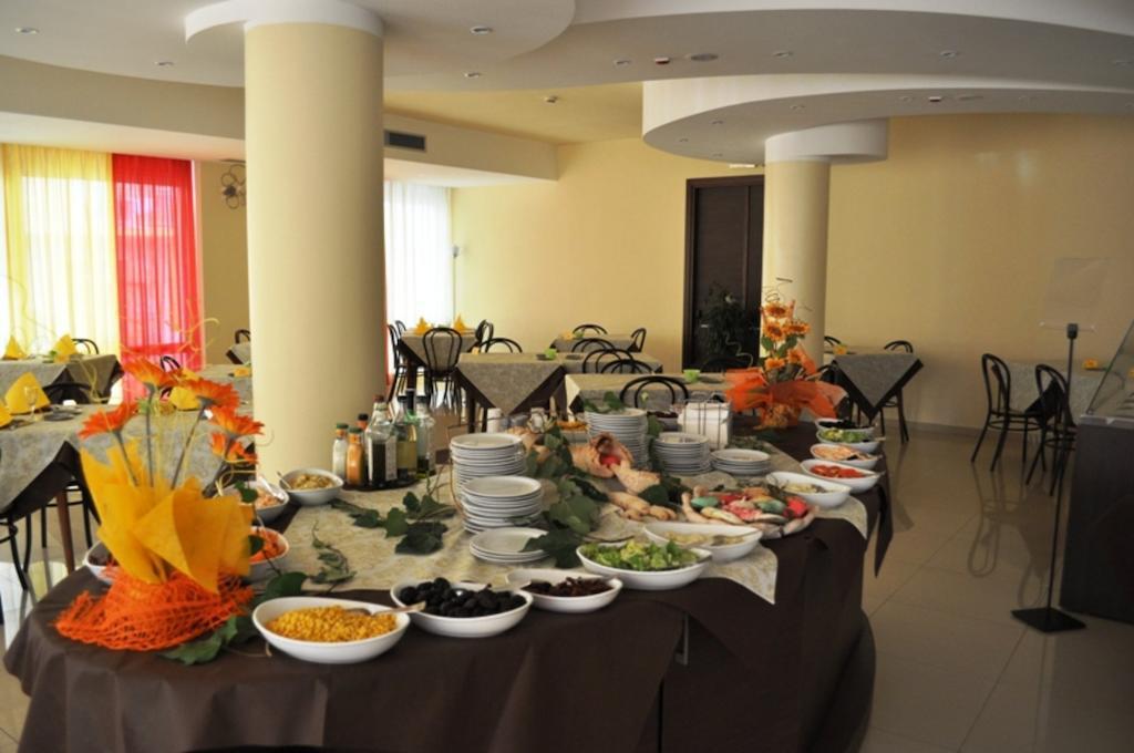 Hotel Mimosa Беллария-Иджеа-Марина Экстерьер фото