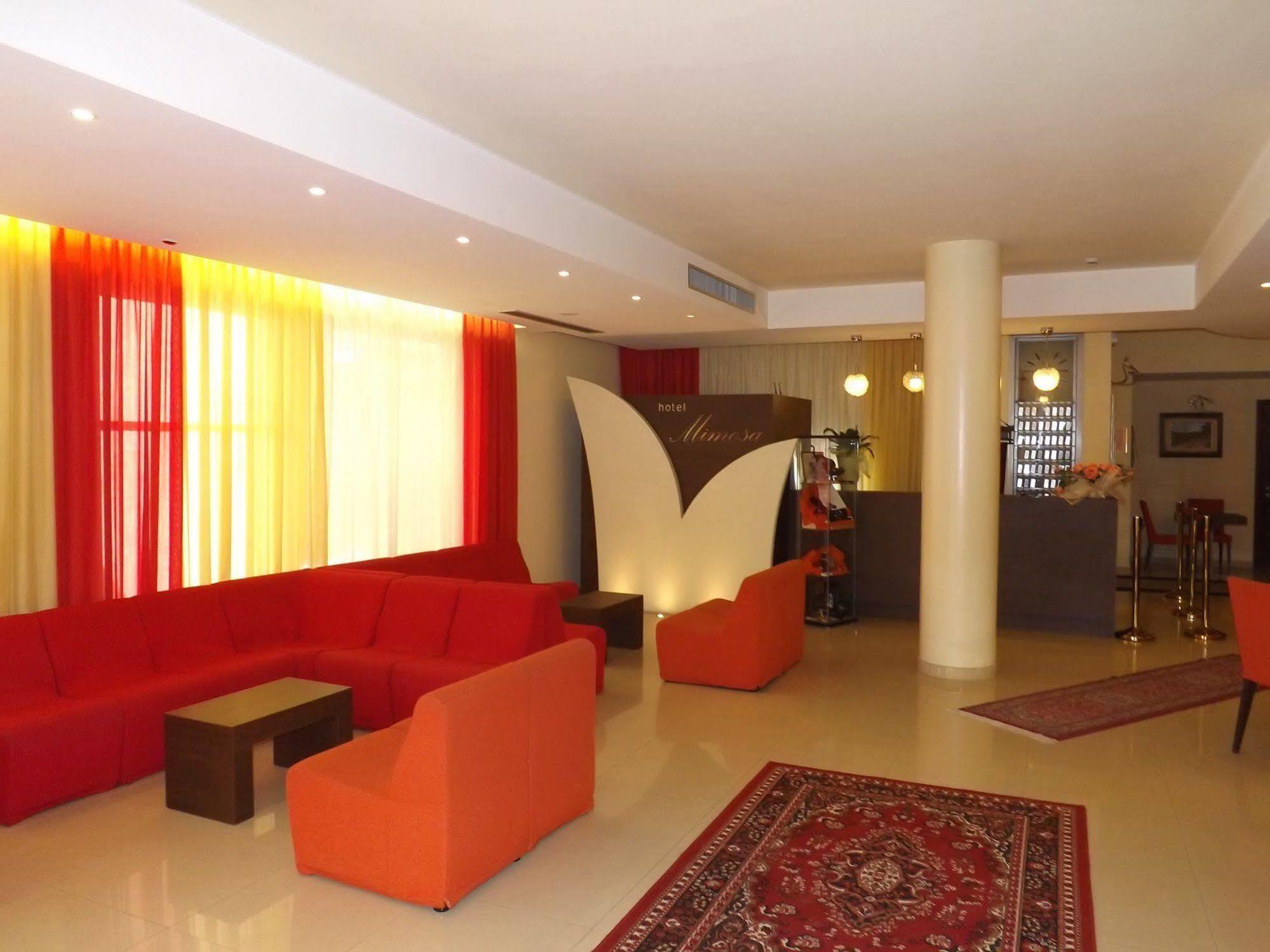 Hotel Mimosa Беллария-Иджеа-Марина Экстерьер фото