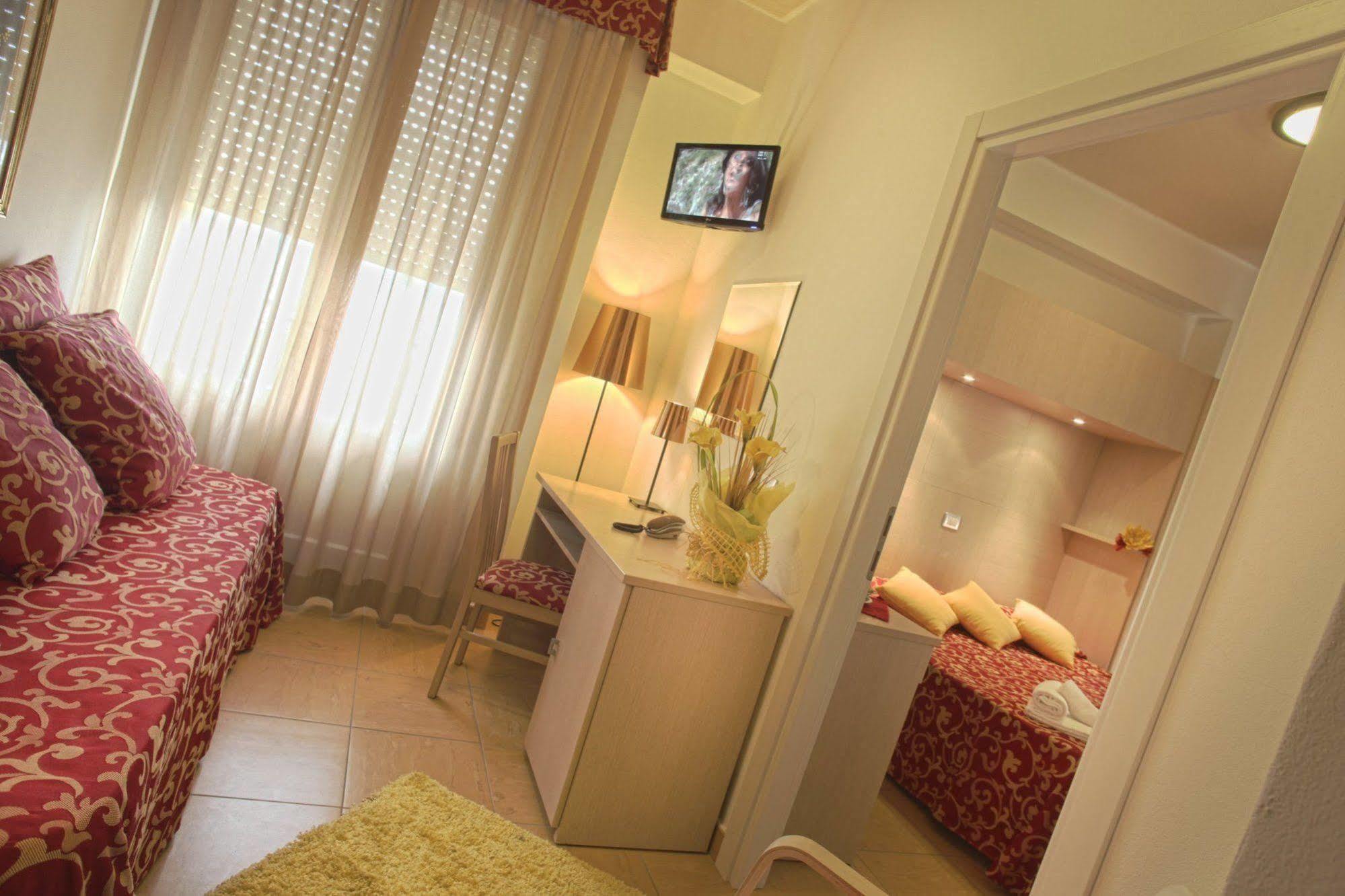 Hotel Mimosa Беллария-Иджеа-Марина Экстерьер фото