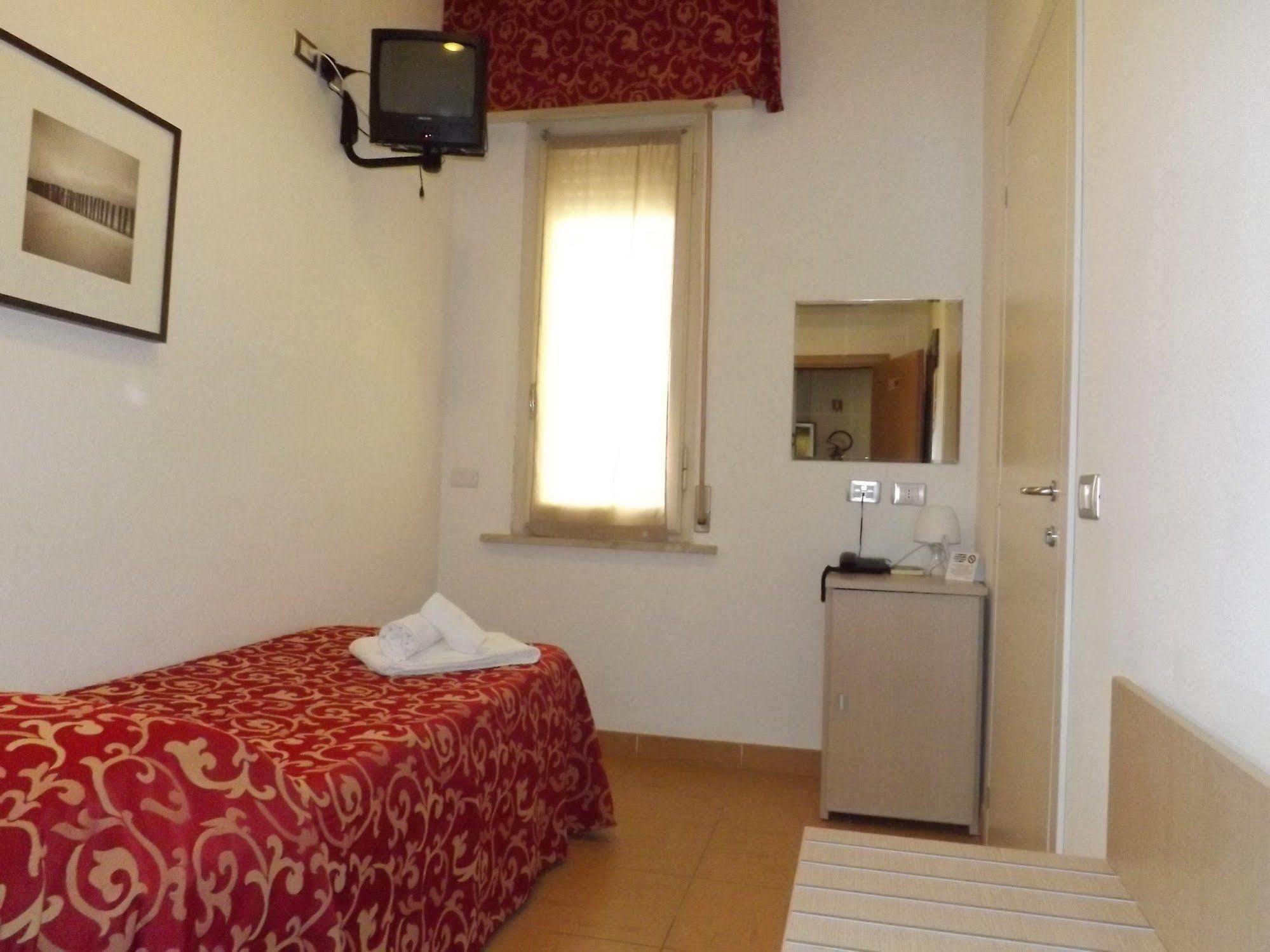 Hotel Mimosa Беллария-Иджеа-Марина Экстерьер фото
